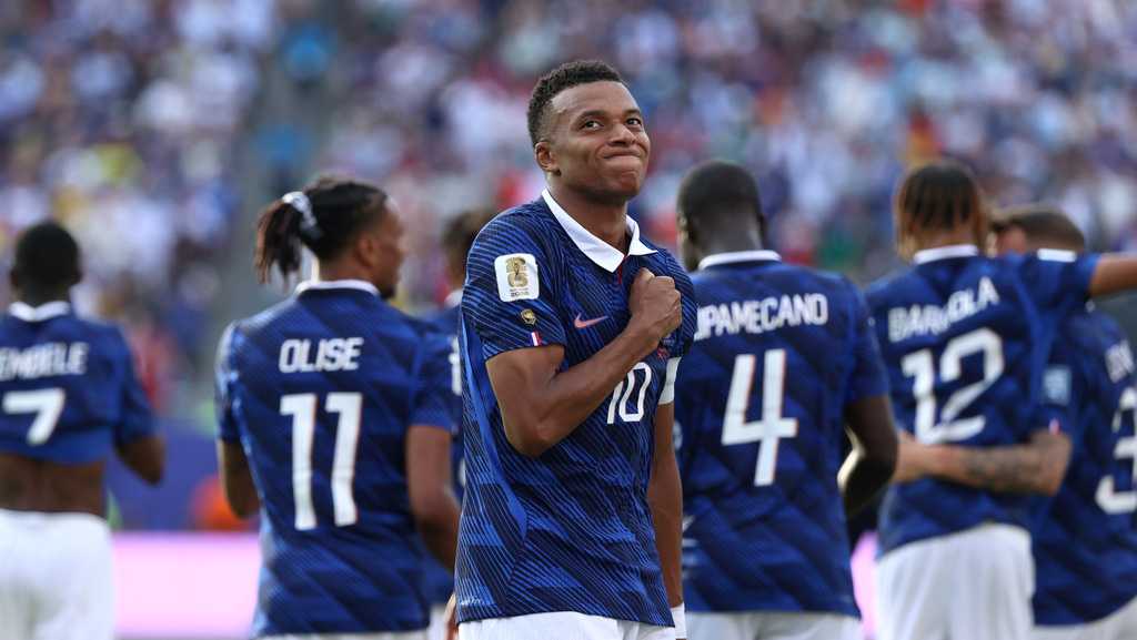 France forward Kylian Mbapp" scores his 17th and 18th World Cup goals, one back of Lionel Messi