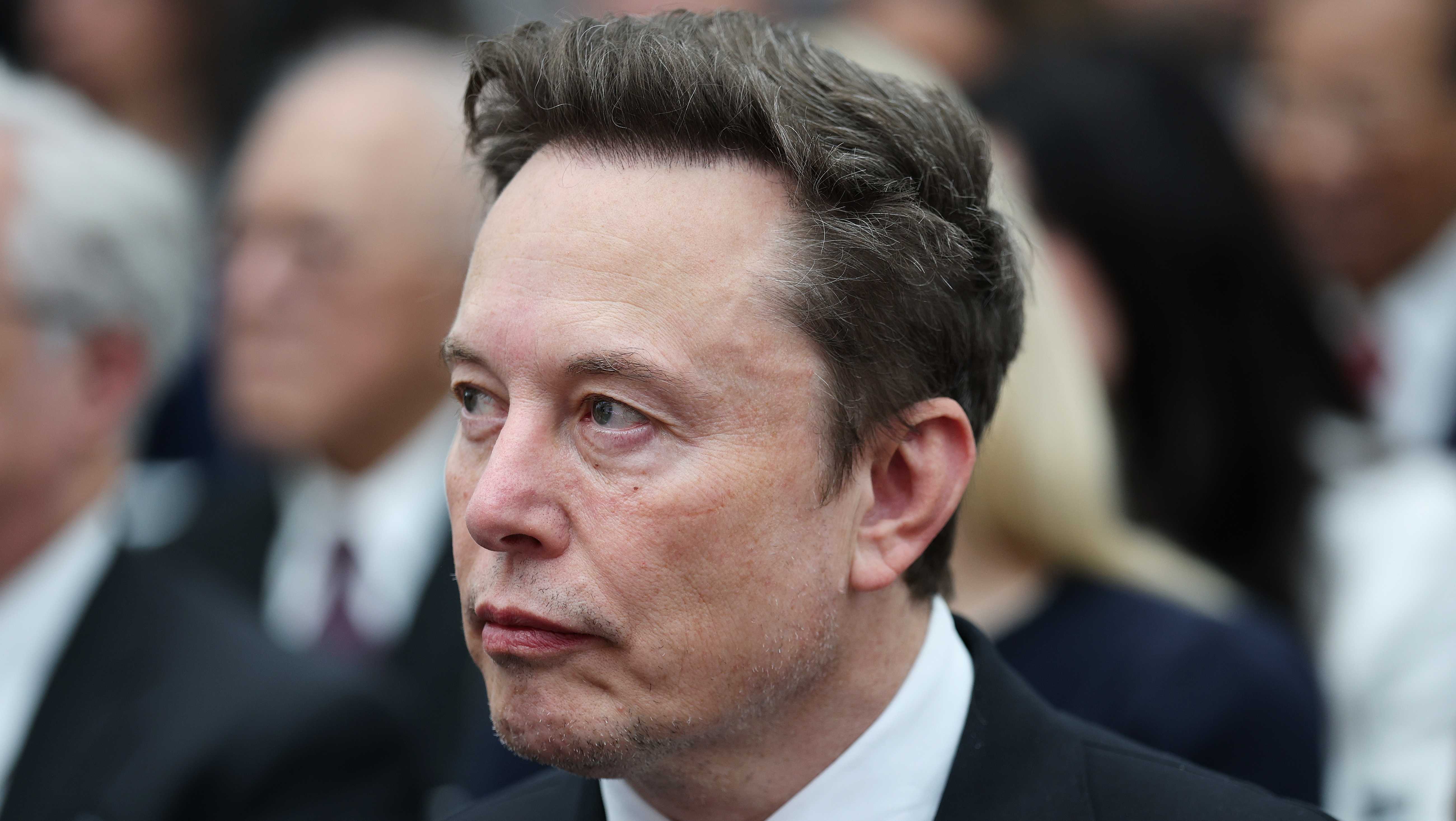 Musk says he will give SpaceX share to every kid in America