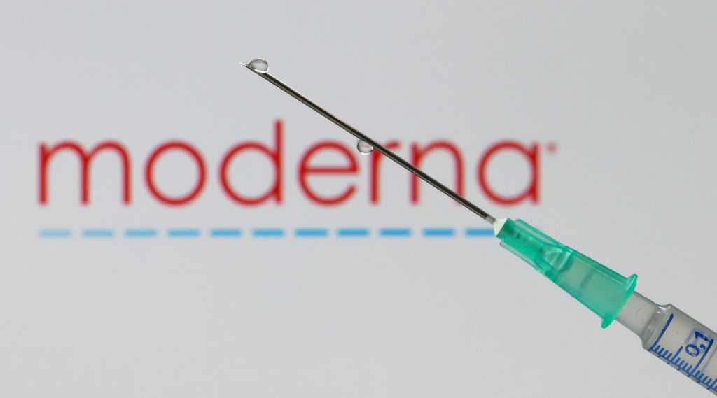 FDA panel considers first-of-its-kind flu vaccine using mRNA technology