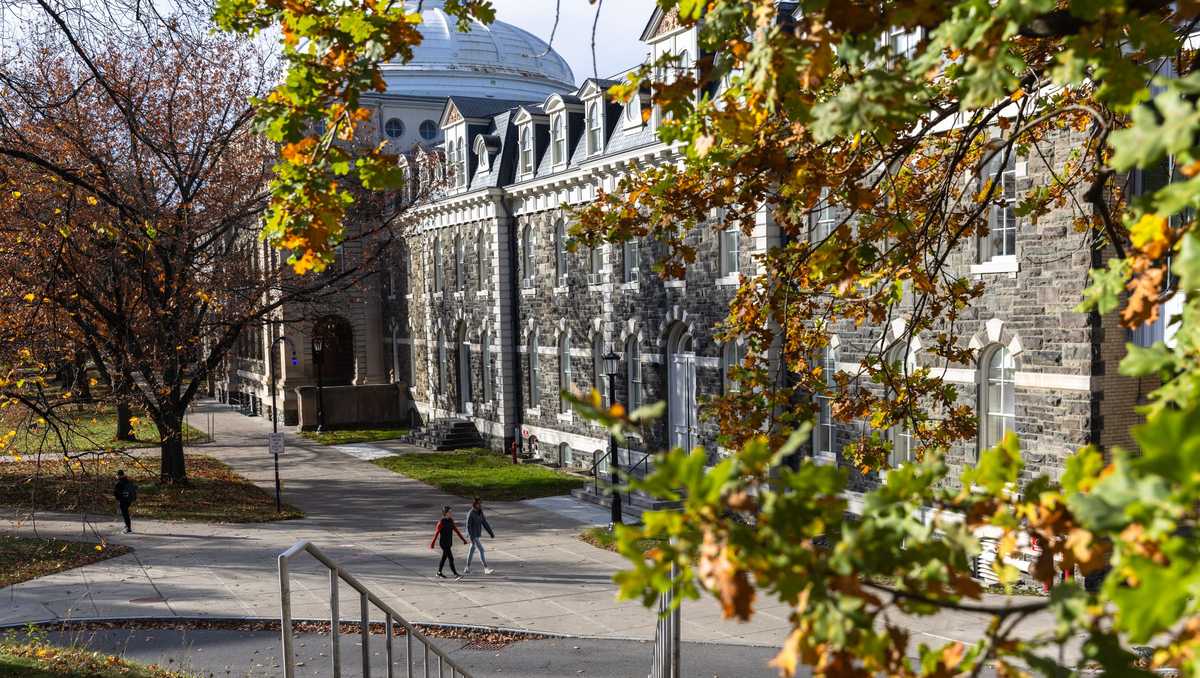 Photo: ksbw.com Cornell University students walk through campus in Ithaca, New York, on Nov. 3, 2023