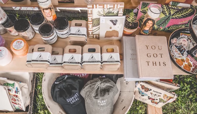 wlwt.com - Charm at the Farm Summer Market returns in Lebanon this weekend