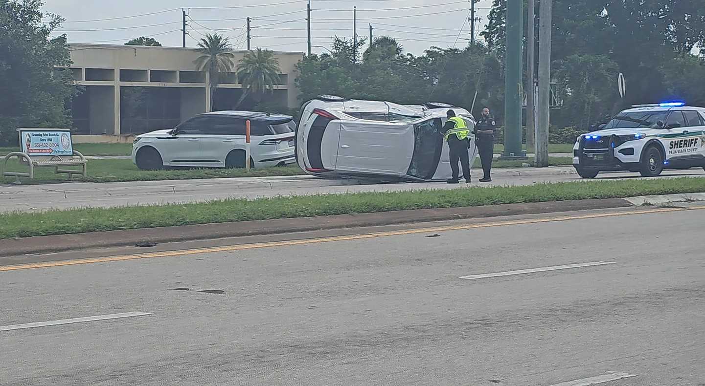 Driver extricated from vehicle after crash west of Lake Worth Beach