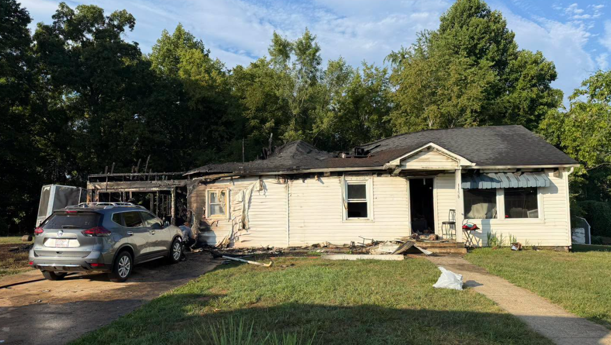 Working smoke alarms help North Wilkesboro residents escape house fire, crews say
