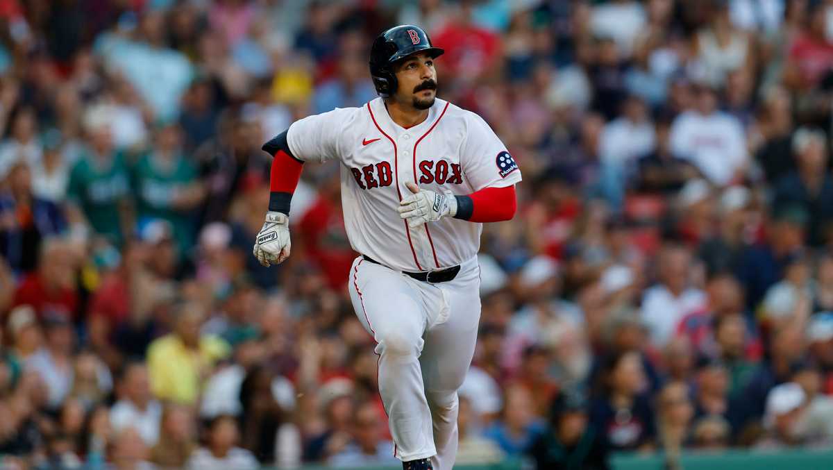 Merimack's Mickey Gasper hits home runs in three straight games for Red Sox