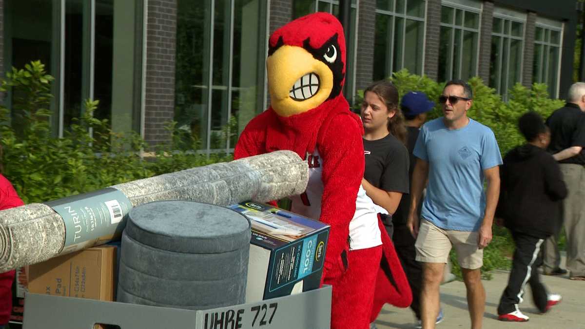 Move-in day brings in a record-setting freshman class at UofL