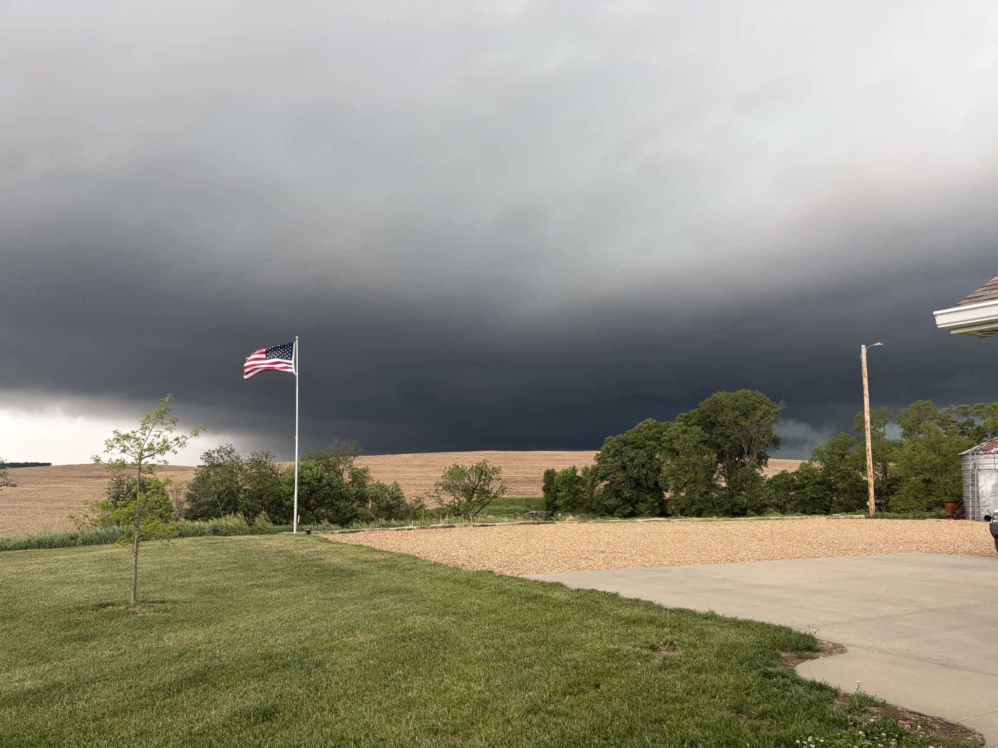 Photos, videos: Severe weather moves through Nebraska, Iowa