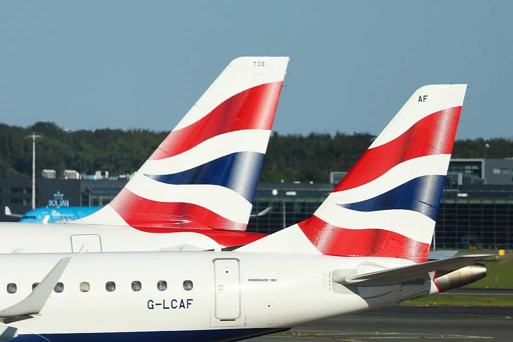 Chicago-bound British Airways flight makes emergency landing after dropping 27,000 feet