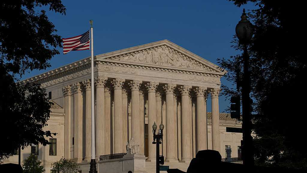 Supreme Court erases limits on political party spending in federal elections