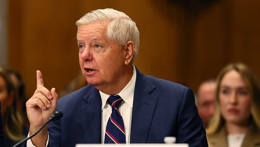 BREAKING:Sen. Lindsey Graham dies at 71 after sudden illness AP 5 MIN