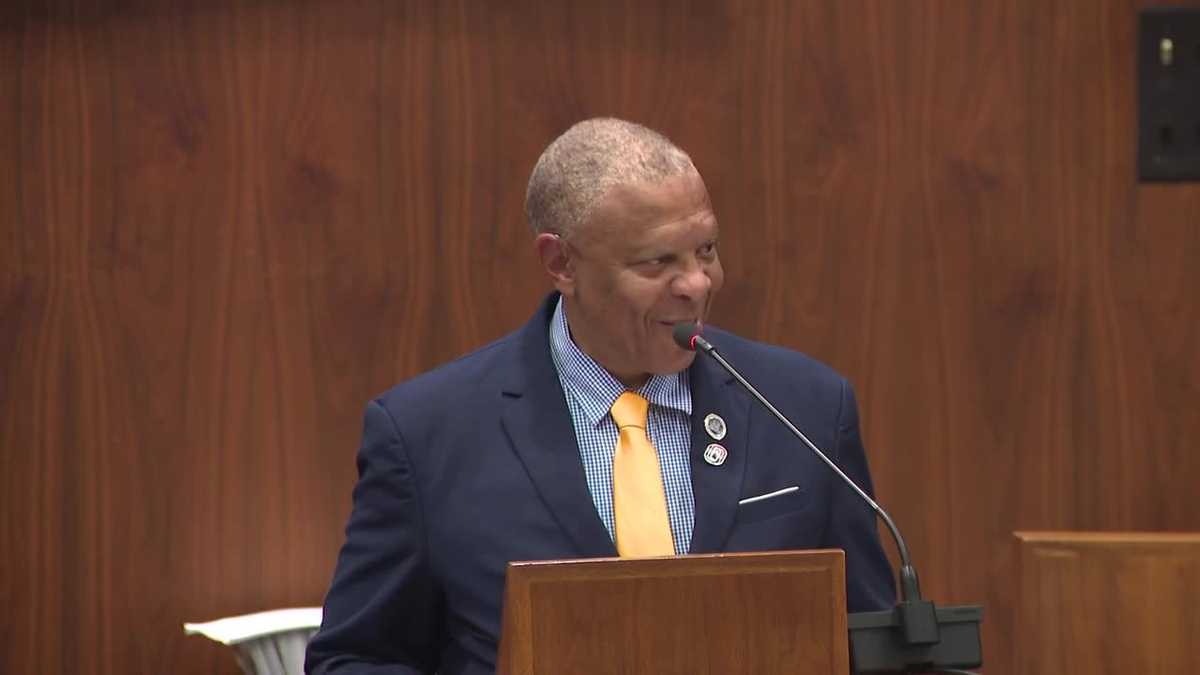 Watch: Omaha Mayor John Ewing Jr. speaks on 2027 city budget proposal
