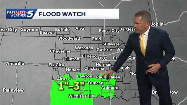 TIMELINE: Flood watch issued for southern Oklahoma as storms bring heavy rain overnight