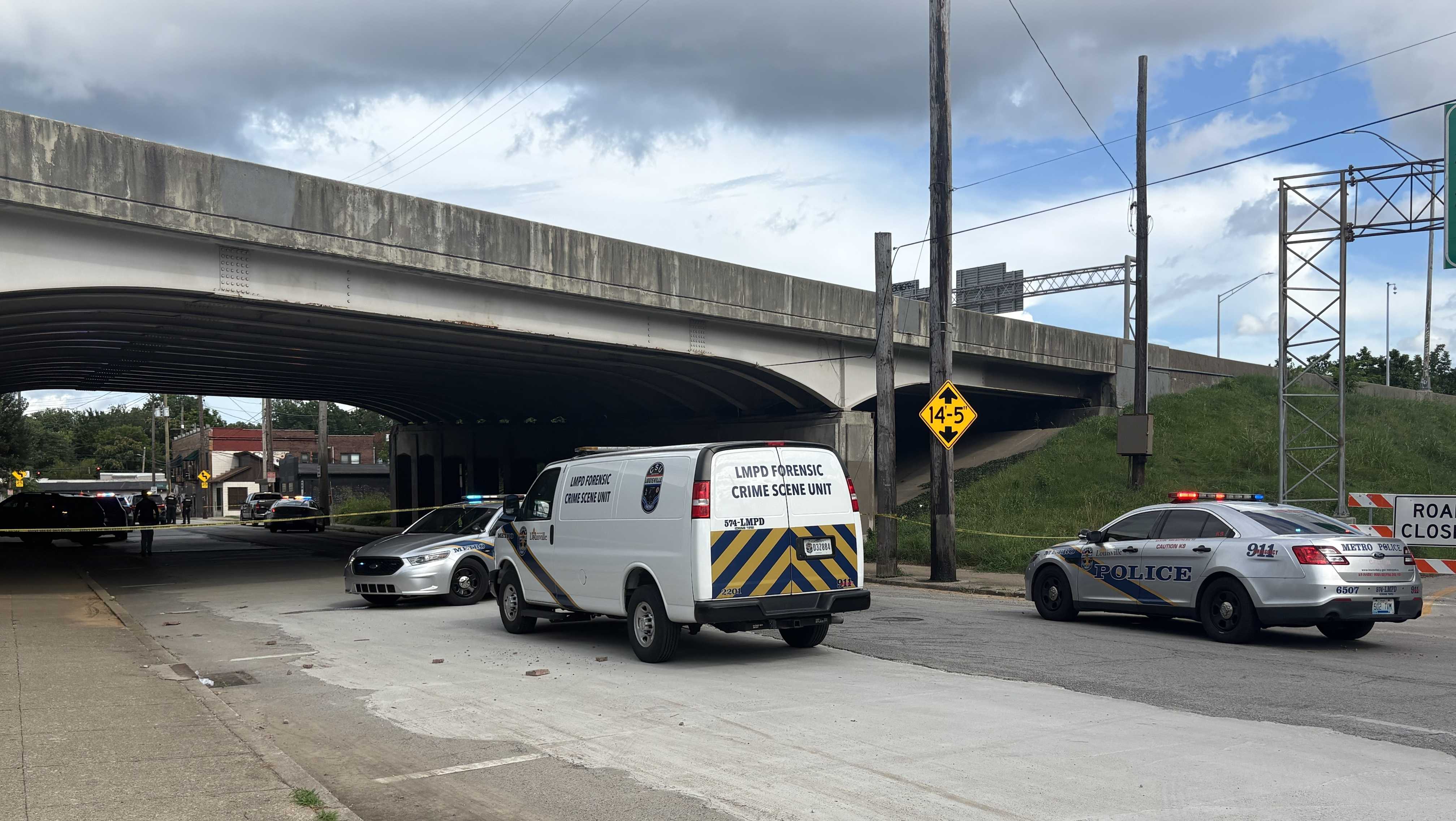 Man killed in Shelby Park neighborhood shooting, police say