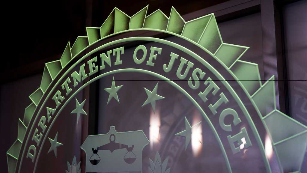Co-defendant in $20M fraud scheme impersonating Packers star sentenced to 6 years in federal prison
