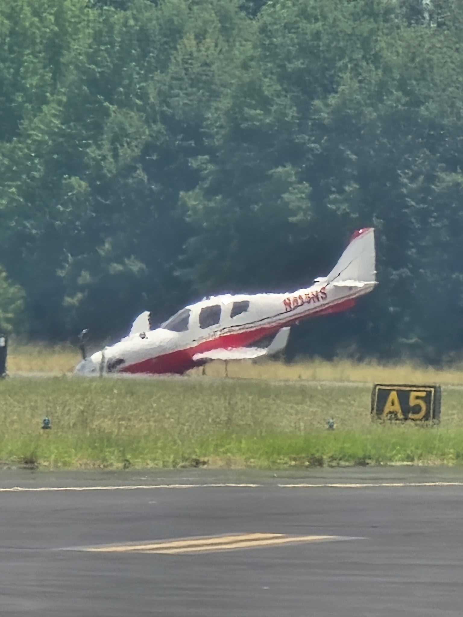 Plane lands at Greenville Downtown Airport after nose gear failure