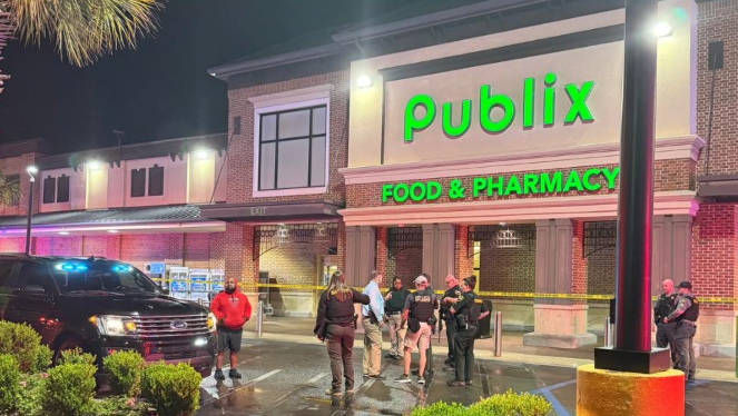 3 people hospitalized following shooting inside South Carolina grocery store
