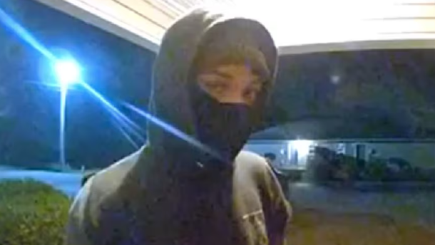 Onslow County deputies seeking man accused of flashing doorbell camera