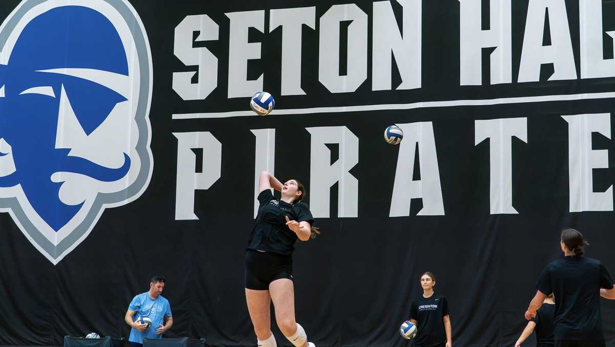 Creighton volleyball sweeps Seton Hall to open Big East play - KETV
