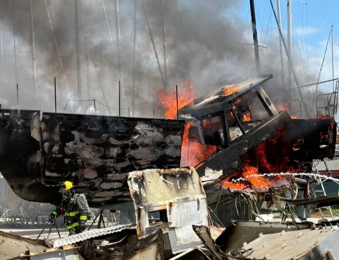 Drydocked sailboat fire extinguished at Riverside Marina in Fort Pierce