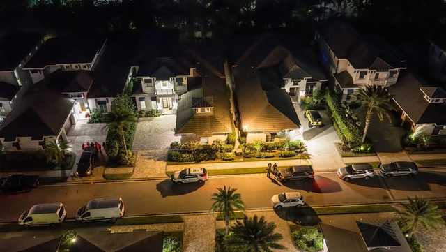 Collier County deputies investigate suspicious death at Mangrove Avenue