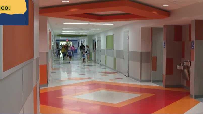 Papillion-La Vista hosts grand opening for newest elementary school in the district