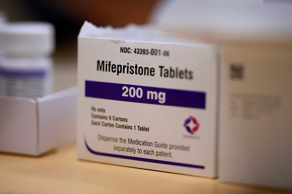 US abortion opponents want Trump's FDA to act on abortion pill restrictions