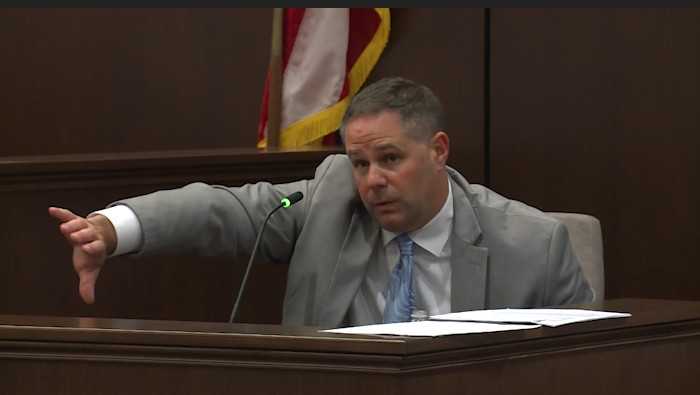 Judge finds Hamilton officer not guilty of assaulting man during jail intake