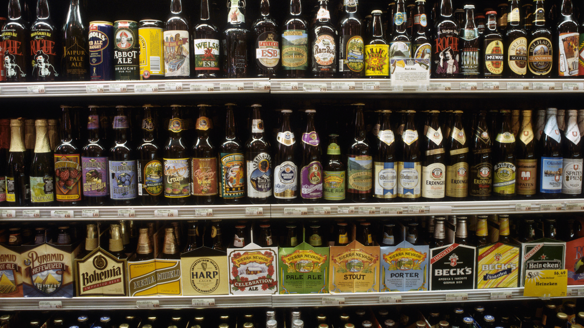 Louisville Metro Council approves new restrictions on liquor store locations