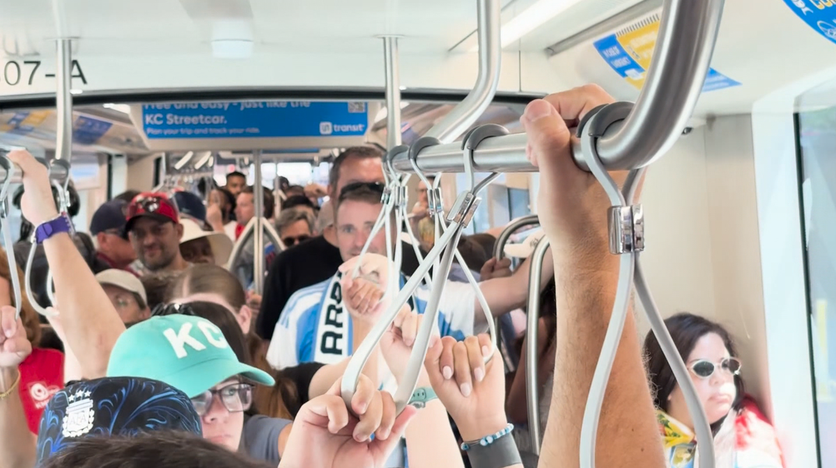 Fans pack KC Streetcar, shuttles on Kansas City's first World Cup match day