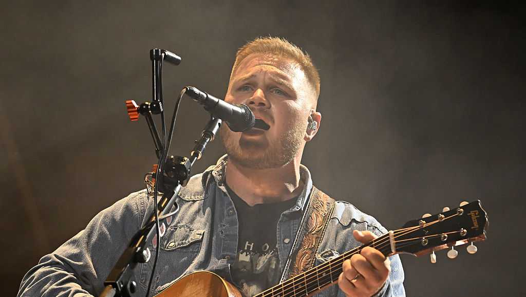 Country music concert at Memorial Stadium delayed due to weather