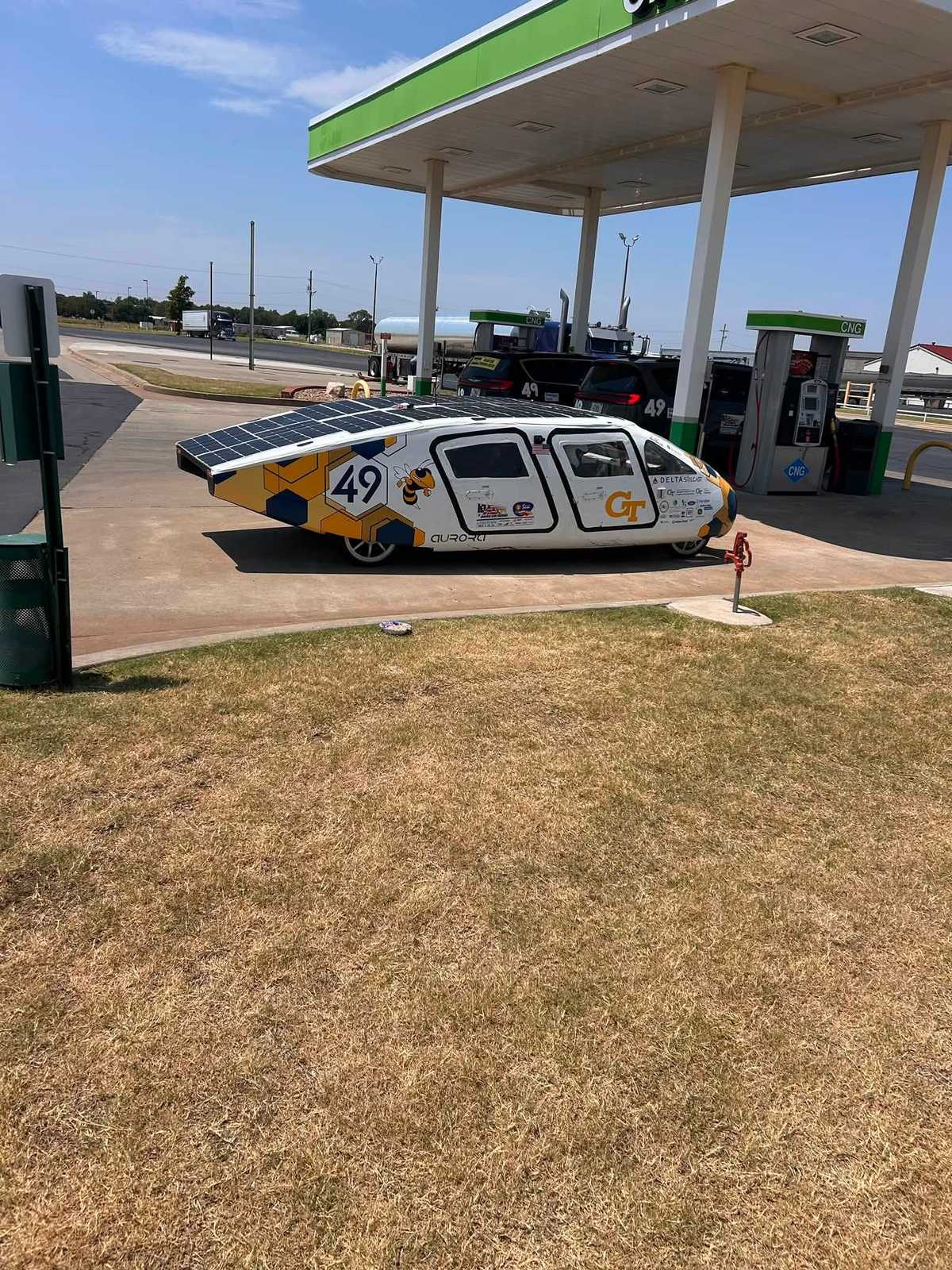 Weatherford welcomes Georgia Tech students traveling Route 66 in solar-powered race car