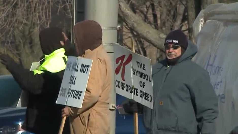 Omaha's Kellogg plant holds final day of operations