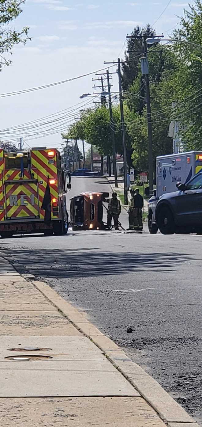 Car rolled over on Route 422 in Palmyra
