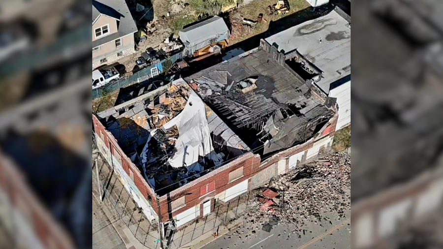Kansas City building collapse damages adjoining structure - KMBC