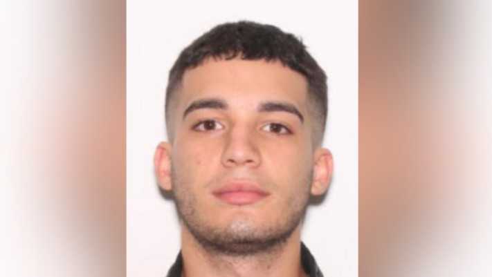 Man shoots, kills friend while 'mishandling' loaded weapon, Osceola deputies say
