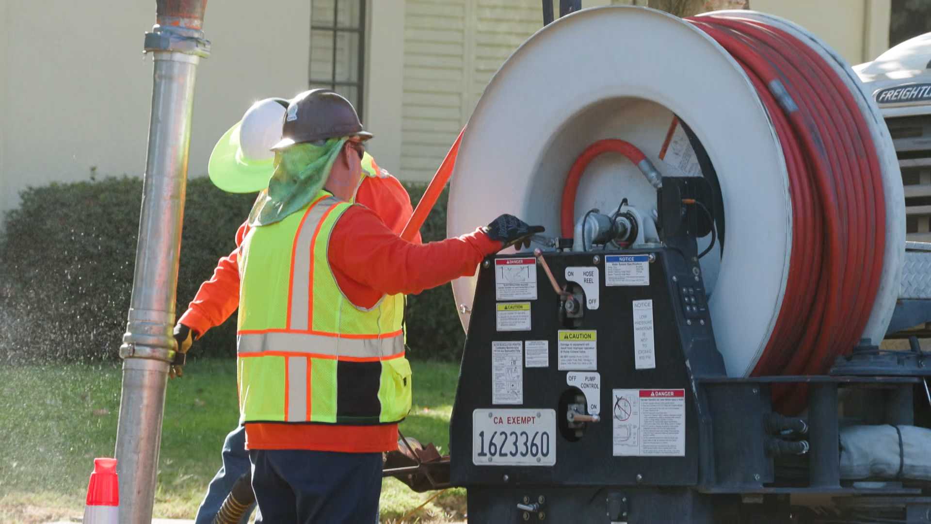 Modesto clears storm drains as rainy season approaches