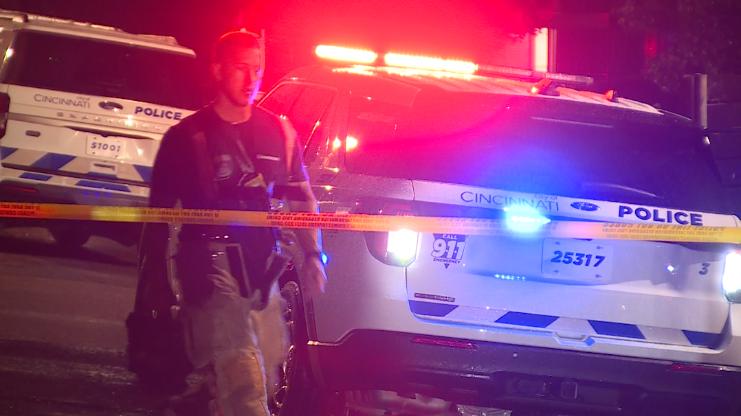 Police: 2 people shot at apartment complex in Mt. Airy