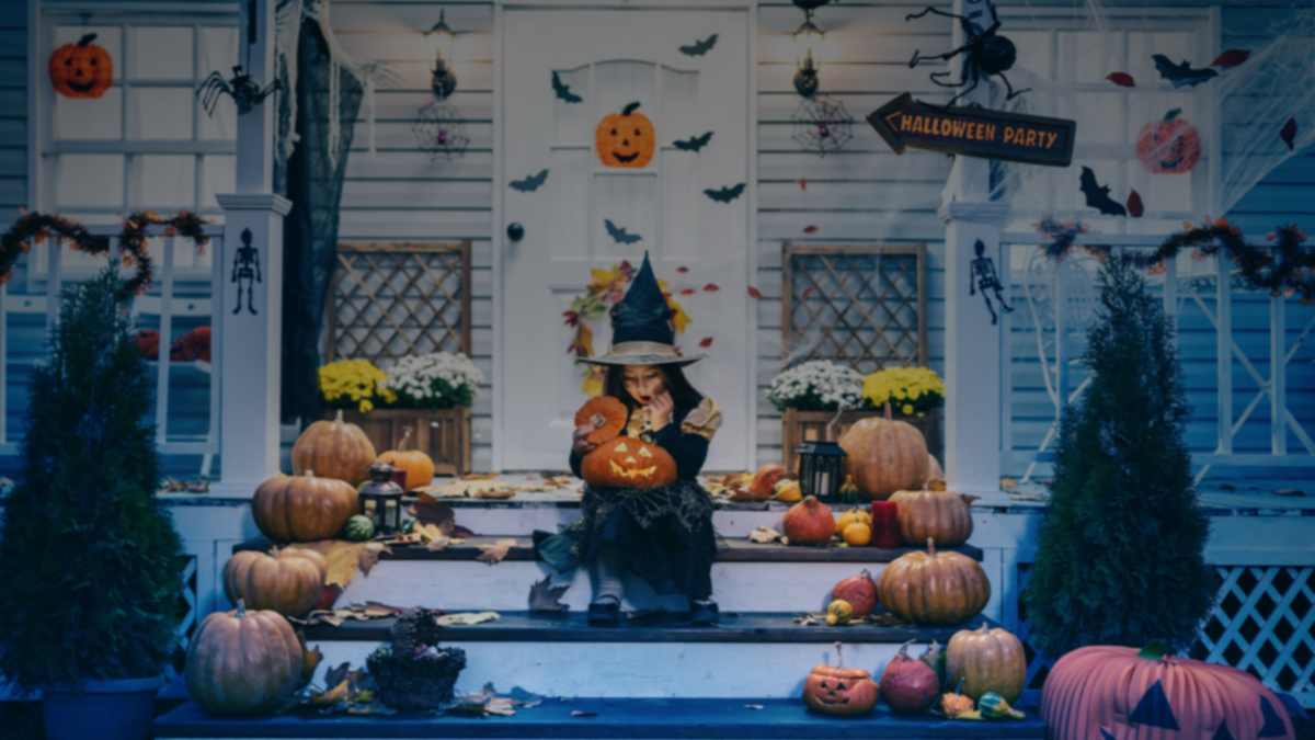 Halloween spending to reach record $13.5 billion nationwide - KCCI