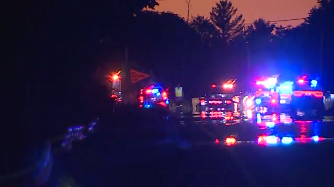 Police: Couple killed in head-on crash in Dearborn County; 2 children hospitalized