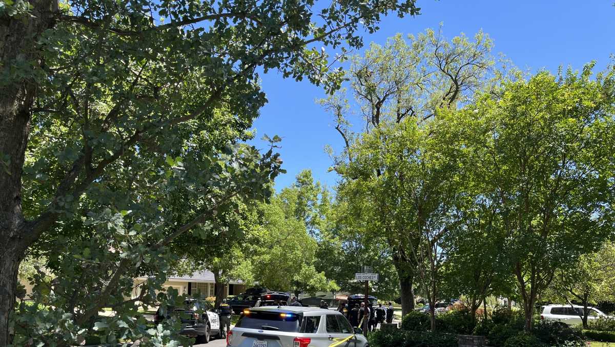 Sacramento deputies in standoff with person accused of hitting bystander with metal scooter