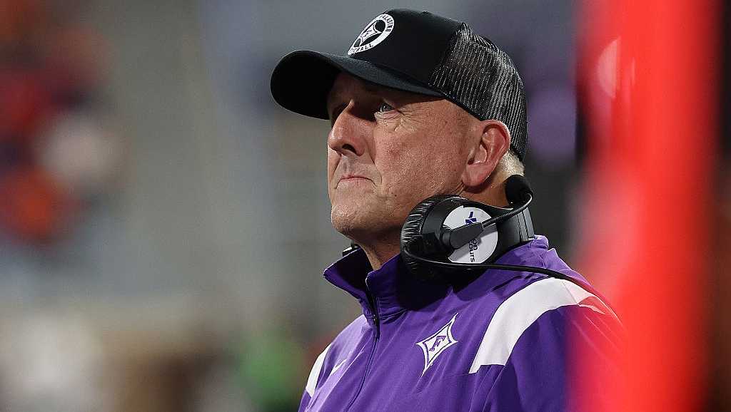 Furman football head coach Clay Hendrix announces decision to resign at the end of the season