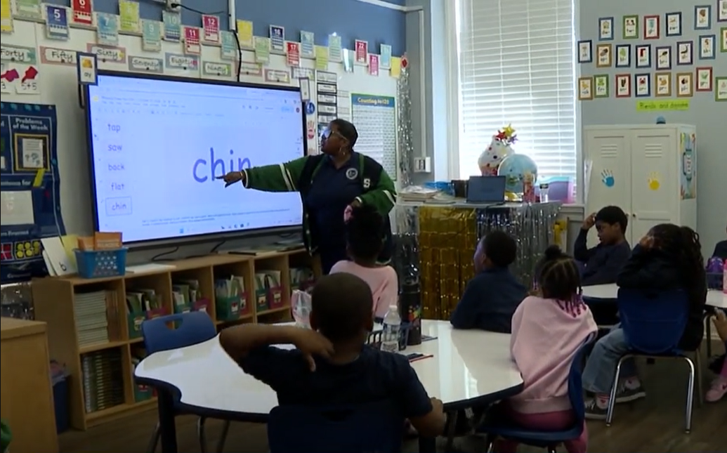 Georgia superintendent visits Savannah to highlight public school literacy coaching