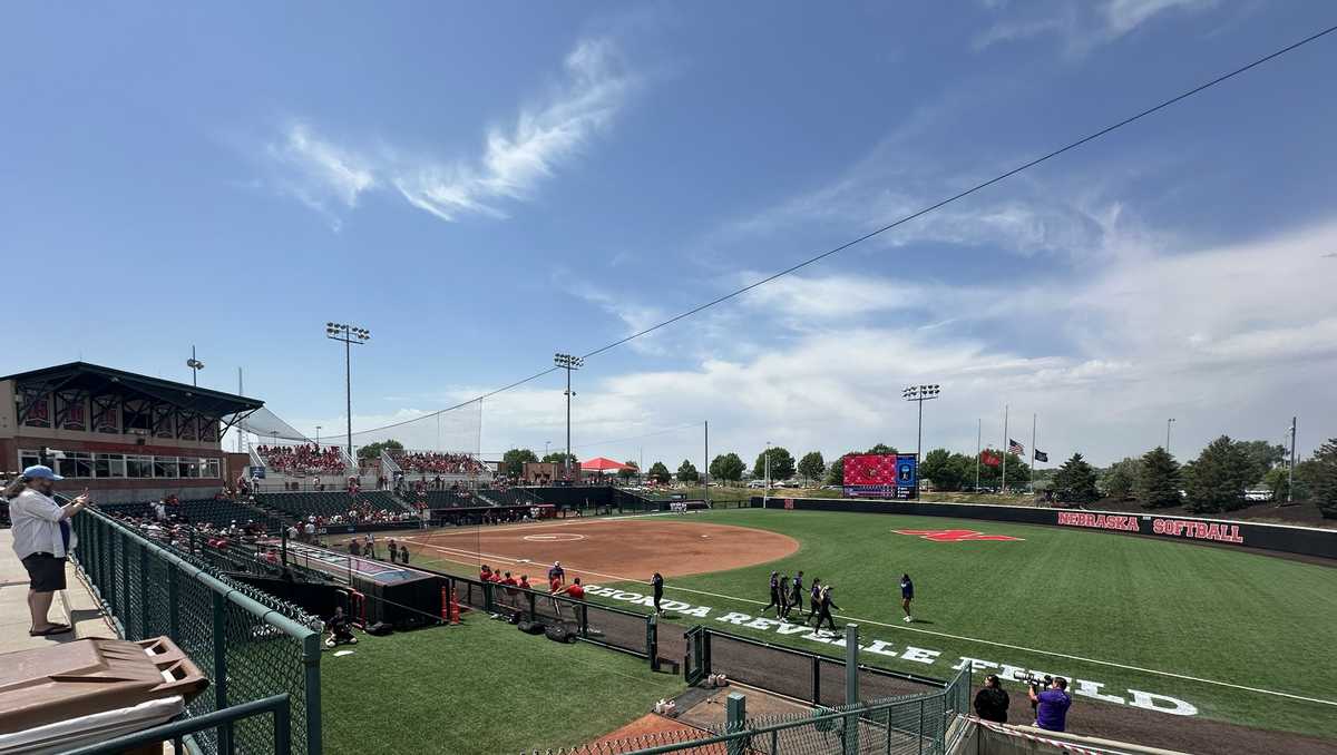 Husker softball defeats South Dakota in Lincoln Regional
