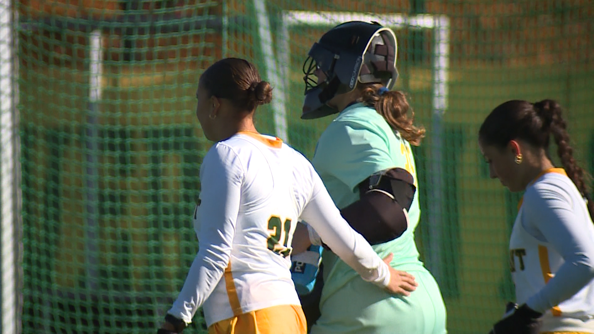Vermont Field Hockey Falls to Yale in Shootout; Siena Stanley Wins Cross Country 5K