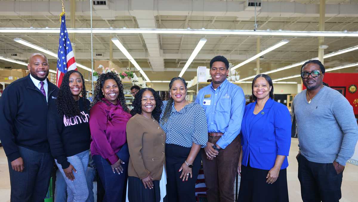 BUNNY IN THE CITY: Greater Savannah Black Chamber of Commerce Business Flood with Habitat
