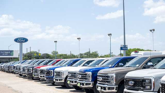 Ford recalls nearly 160K cars that could lose drive power