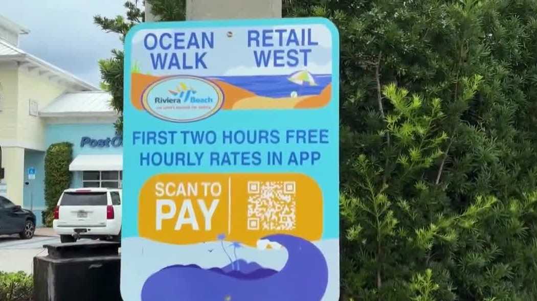 Singer Island paid parking program paused after councilman says he got ticket without parking