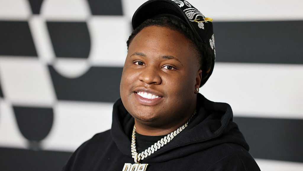 Reporting related to tay keith
