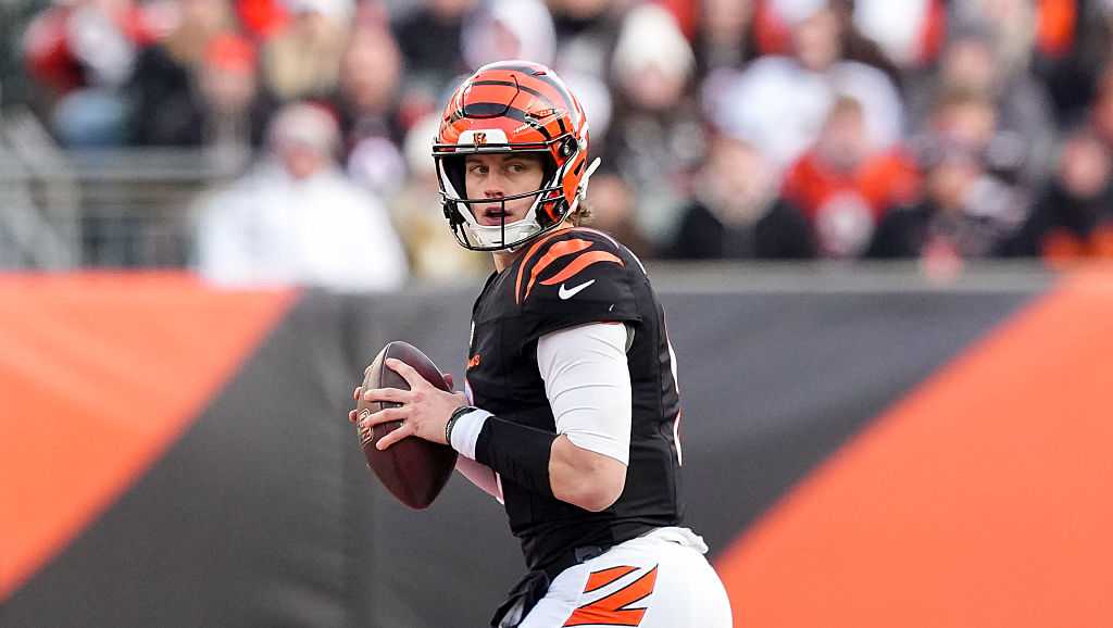 Burrow senses championship mindset in 2026 Bengals, citing LSU title team
