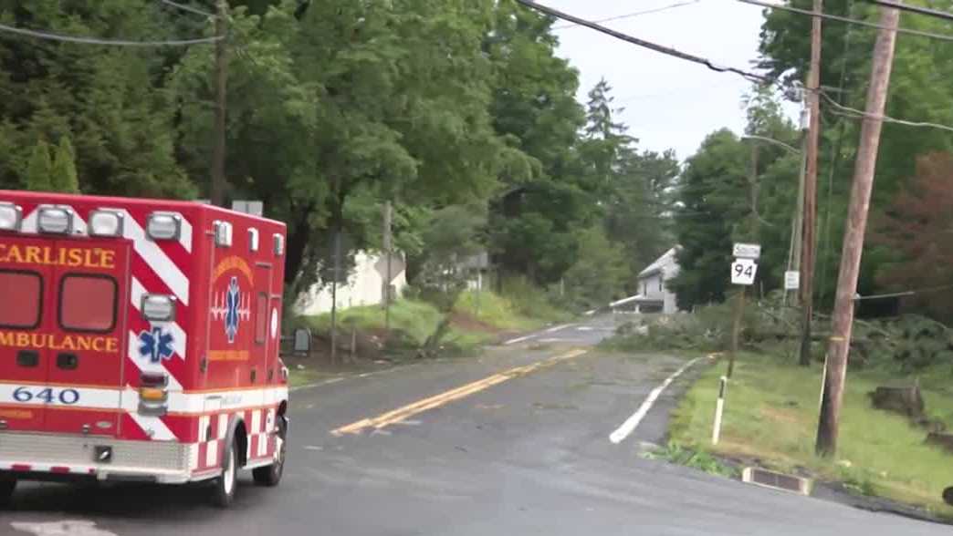 2 dead after tree falls on tent at Cumberland County campground, NWS says