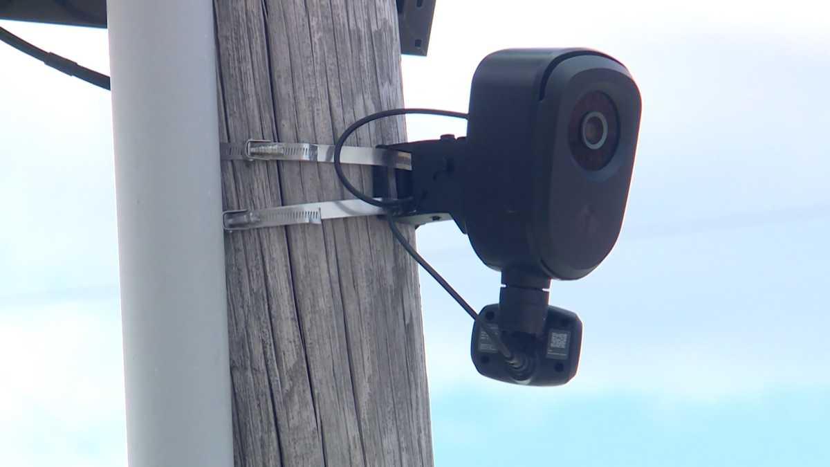 Ask 8 Investigates: Are Maine E-ZPass readers any different from Flock cameras?